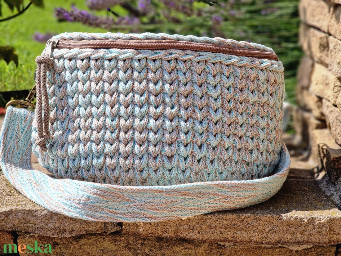 Horgolt táska/crossbody- vintage - táska & tok - övtáska - Meska.hu