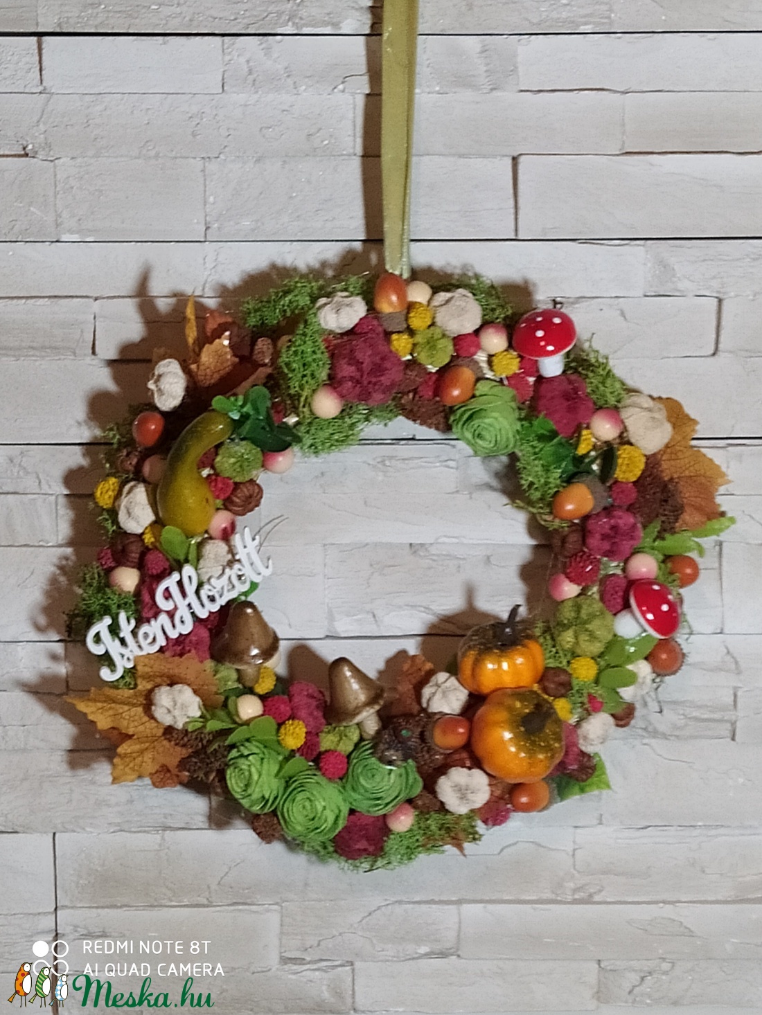 Őszi apró, száraz virágos ajtódísz, kopogtató  Isten hozott felirattal.Dísztökkel, gombával,sünivel, 25 cm - otthon & életmód - dekoráció - Meska.hu