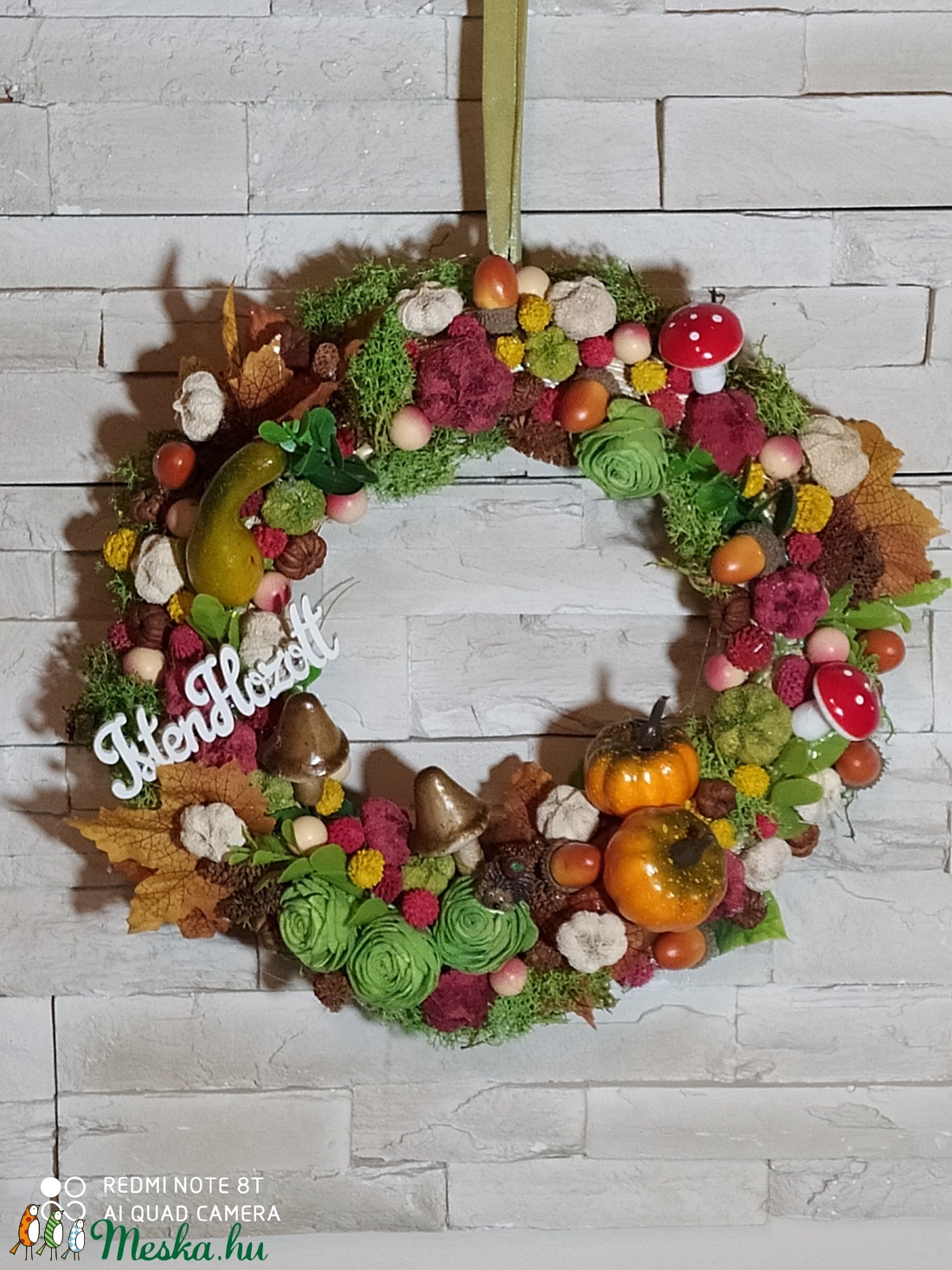 Őszi apró, száraz virágos ajtódísz, kopogtató  Isten hozott felirattal.Dísztökkel, gombával,sünivel, 25 cm - otthon & életmód - dekoráció - Meska.hu