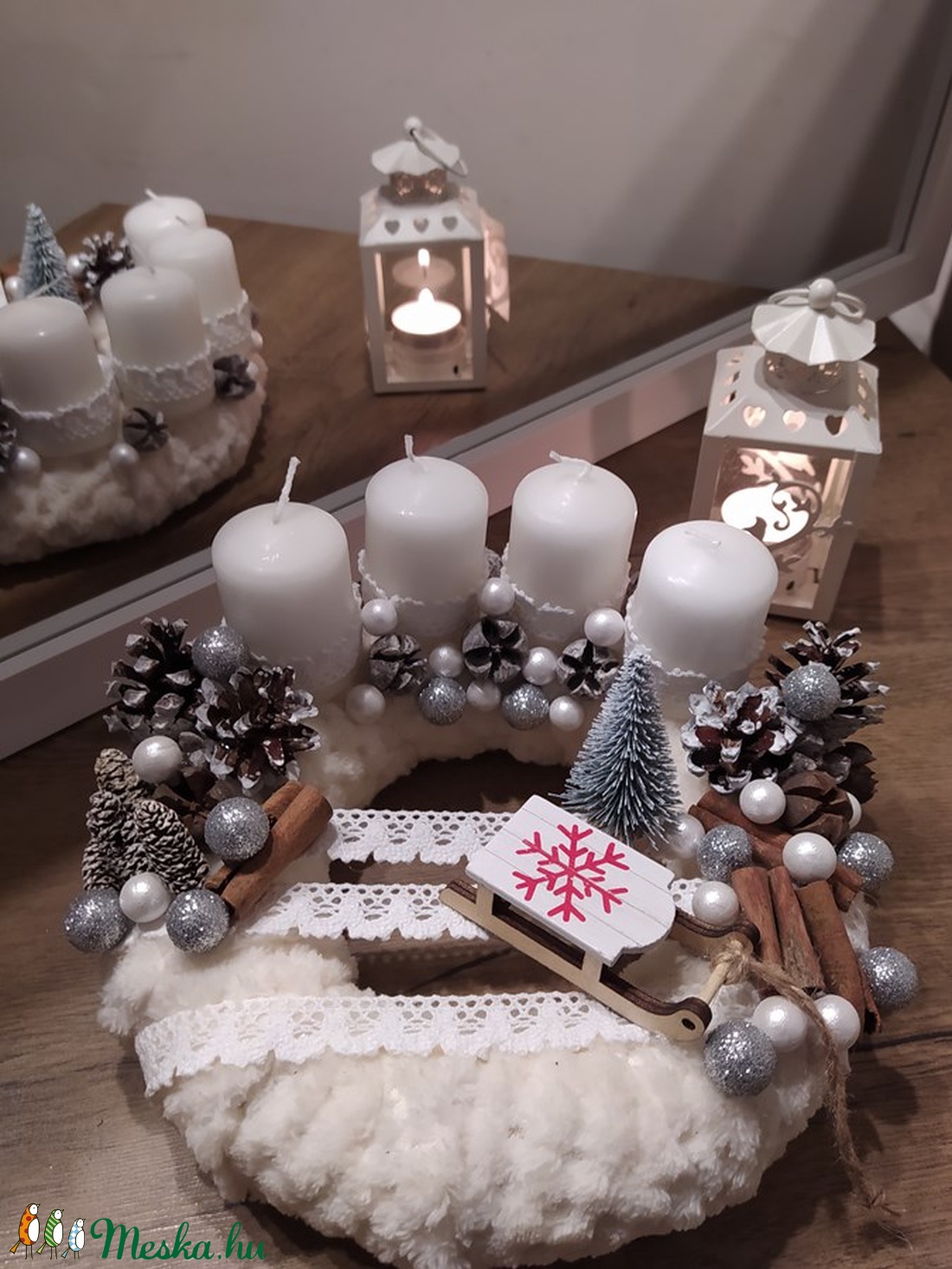 Adventi asztaldísz, koszorú, fehér-beige színvilágban - karácsony - Meska.hu