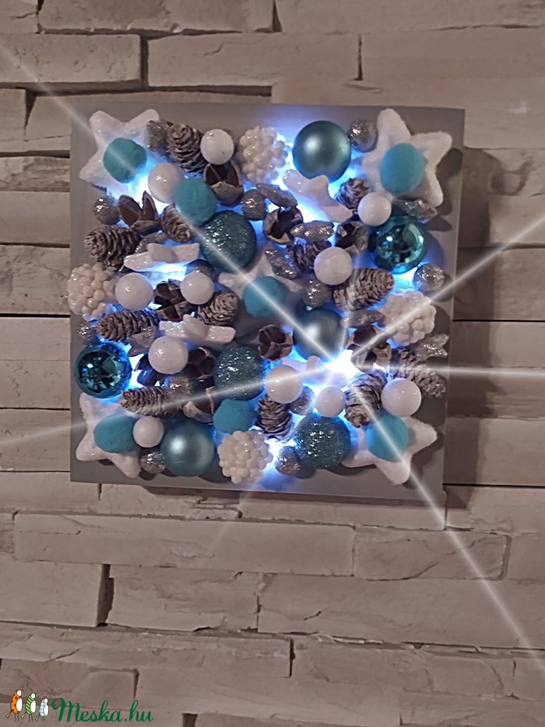 Karácsonyi asztali vagy fali dekoráció 3D-s led világítással kék-ezüst-fehér - karácsony - karácsonyi lakásdekoráció - Meska.hu