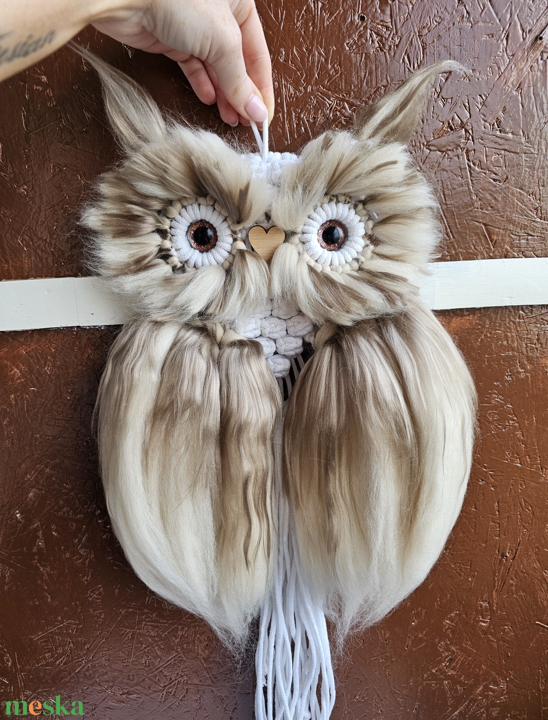 Woolly makramé bagoly fali dekoráció  - otthon & életmód - dekoráció - fali és függő dekoráció - függődísz - Meska.hu