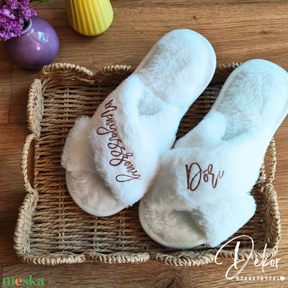 Menyasszonyi/koszorúslány készülődős papucs, pihe-puha esküvői készülődős szőrmés papucs - esküvő - kiegészítők - esküvői köntös - Meska.hu