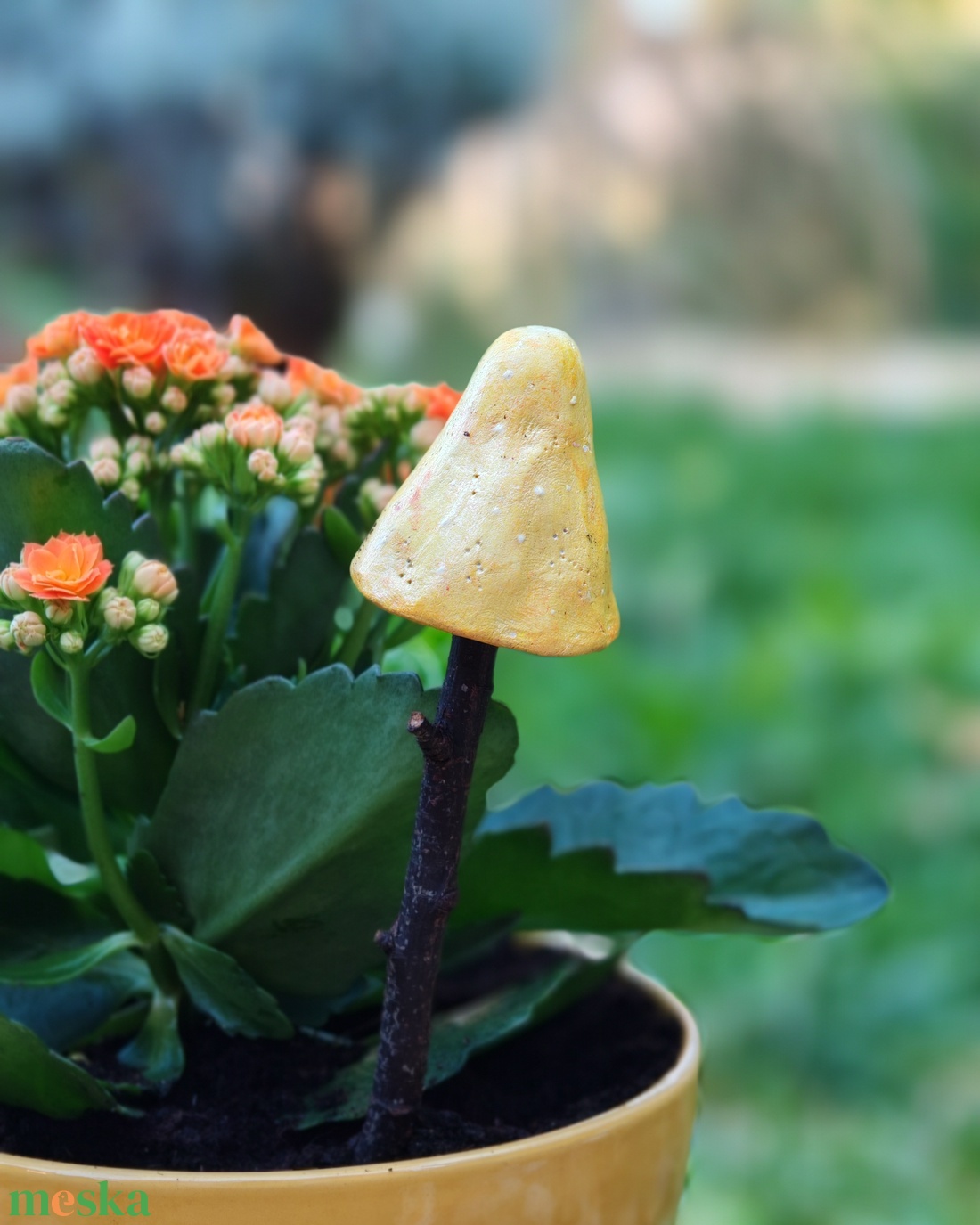 Apró mintás sárga gombavirág - otthon & életmód - ház & kert - kerti dísz - Meska.hu