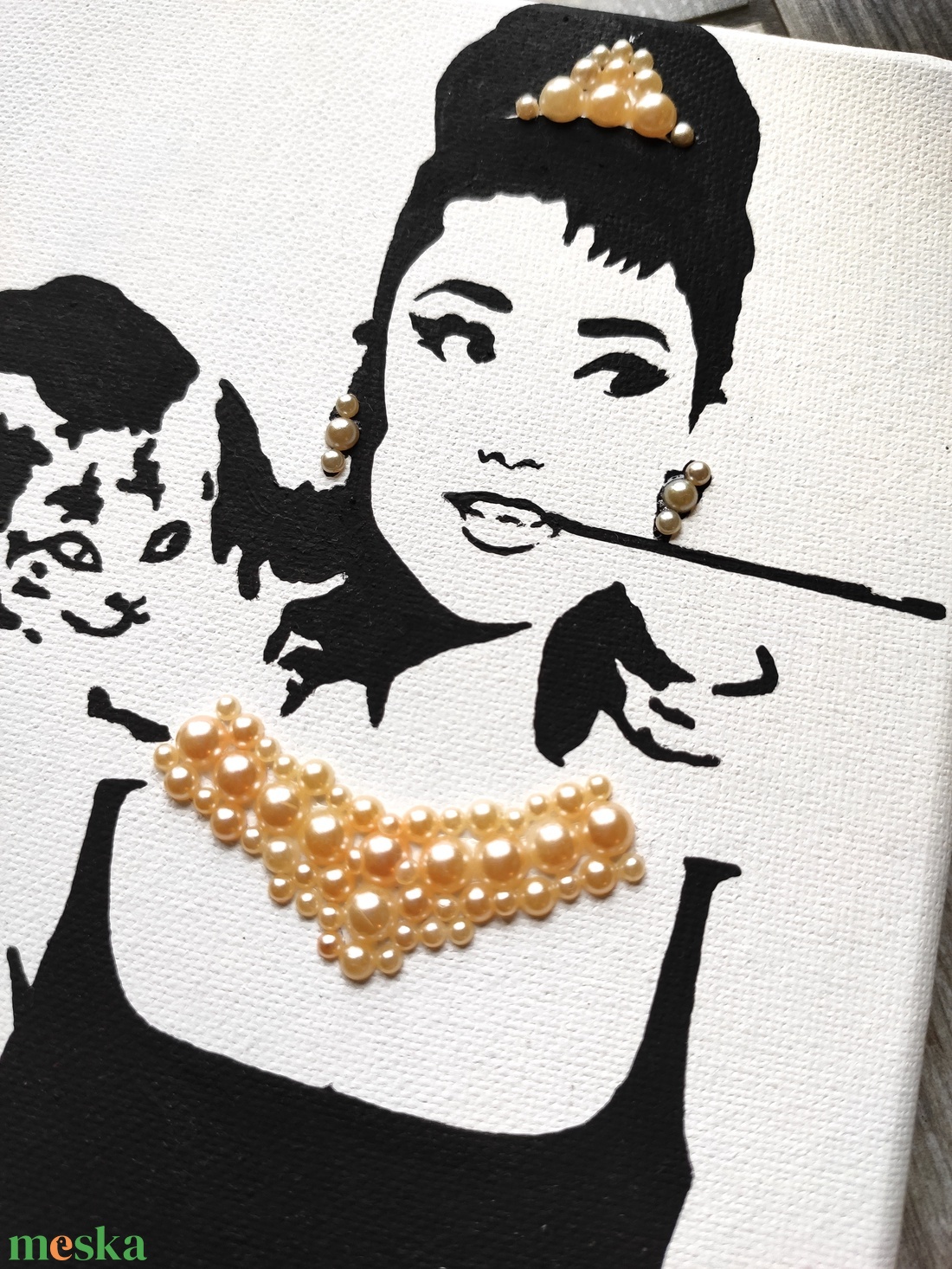 Audrey Hepburn gyöngyökkel vászonkép - otthon & lakás - dekoráció - kép & falikép - vászonkép - Meska.hu Audrey Hepburn gyöngyökkel vászonkép - otthon & lakás - dekoráció - kép & falikép - vászonkép - Meska.hu