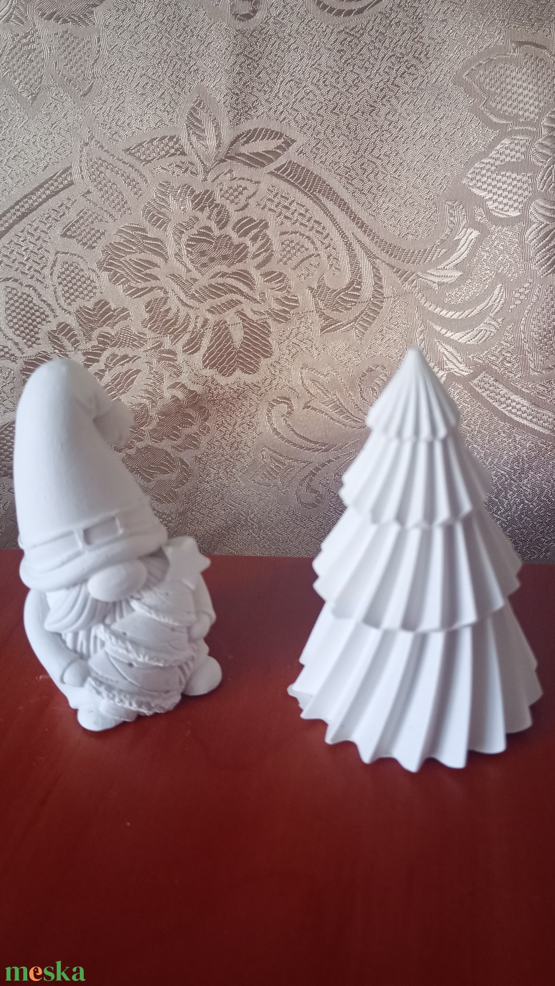 Karácsonyi gipsz manó és fenyő - karácsony - karácsonyi ajándékozás - karácsonyi ajándékcsomagolás - Meska.hu