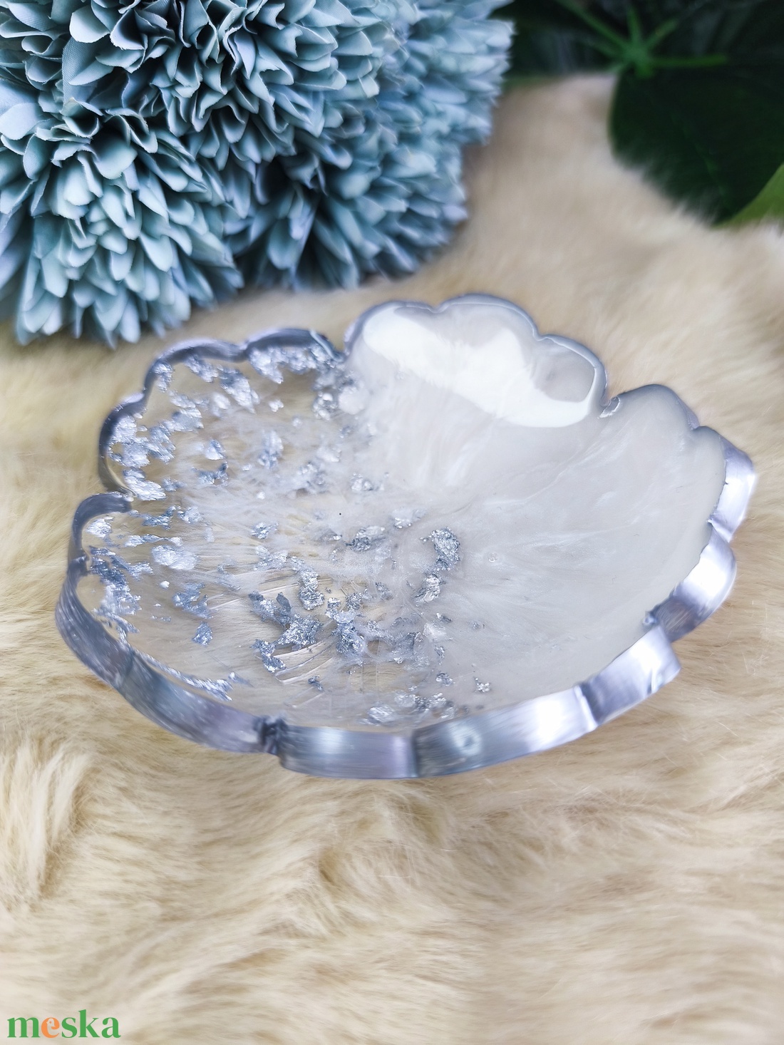 Epoxy tálka/ékszertartó, ezüst-fehér - otthon & életmód - dekoráció - dísztárgy - Meska.hu Epoxy tálka/ékszertartó, ezüst-fehér - otthon & életmód - dekoráció - dísztárgy - Meska.hu