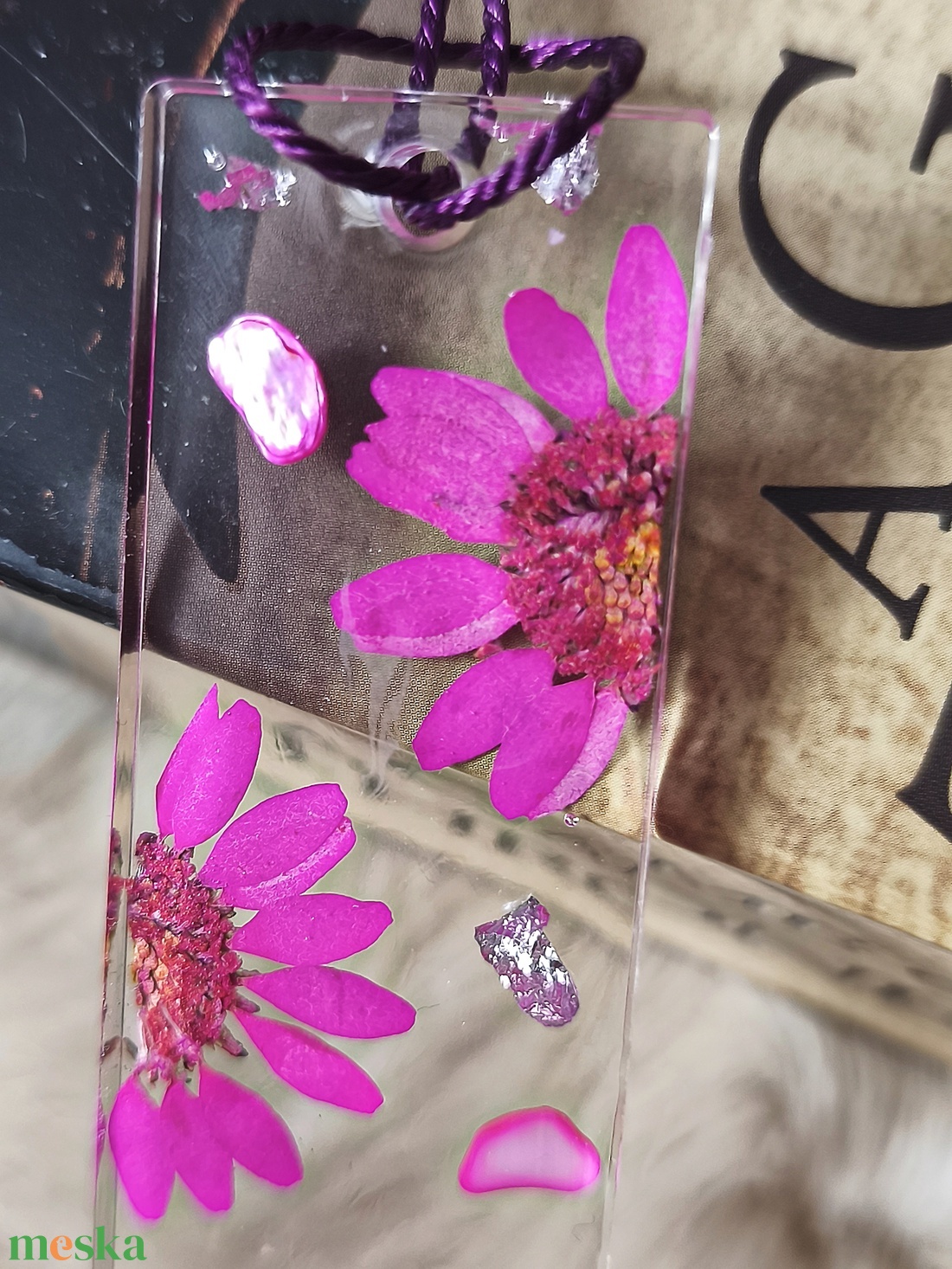 Epoxy könyvjelző, lilás - otthon & életmód - dekoráció - dísztárgy - Meska.hu