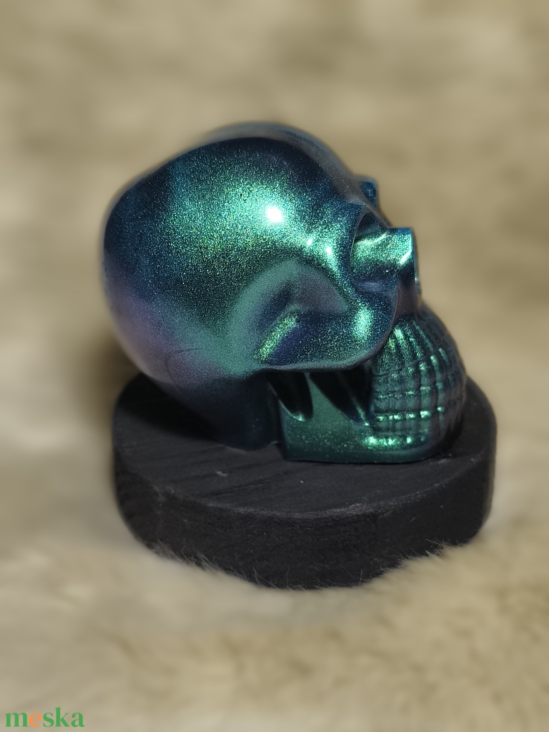 Epoxi koponya asztaldísz, metálosQ - otthon & életmód - dekoráció - dísztárgy - Meska.hu