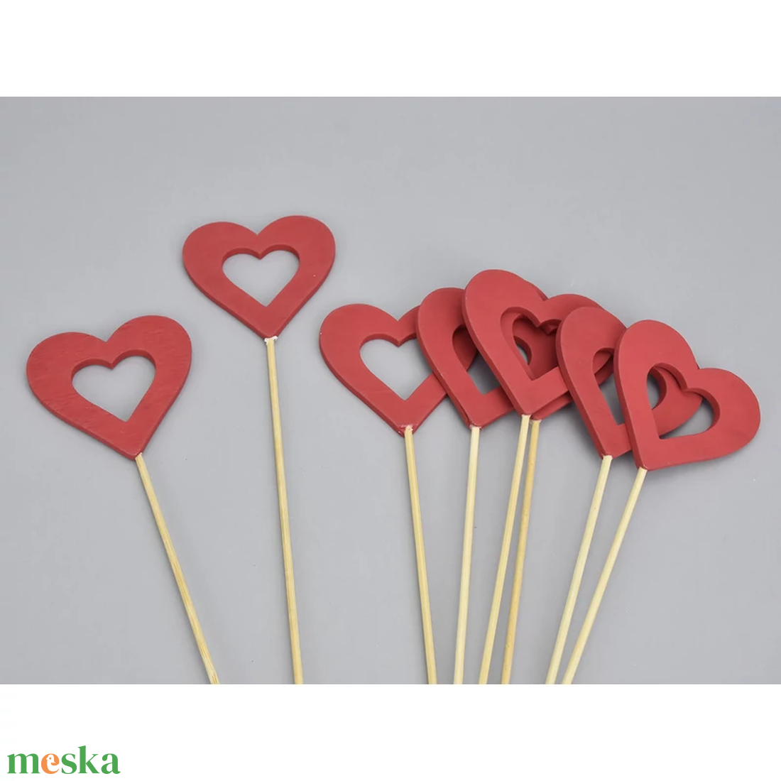 Piros fa lyukas pálcás szívek 8db/csomag - kellékek & szerszámok - dekorációs kellékek - egyéb kellékek - Meska.hu Piros fa lyukas pálcás szívek 8db/csomag - kellékek & szerszámok - dekorációs kellékek - egyéb kellékek - Meska.hu