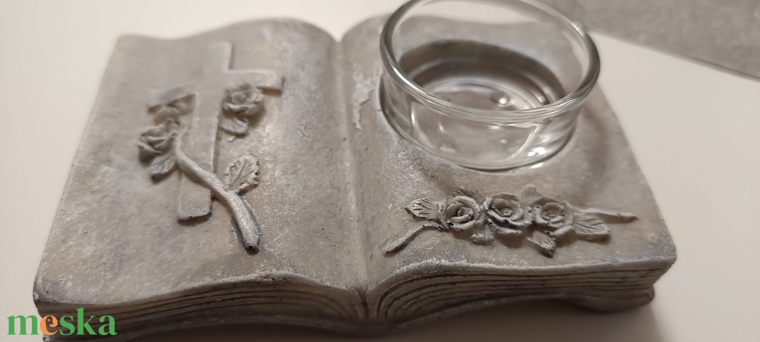 Kegyeleti könyv mécsestartós 12x7,5x4 cm (Kegyeleti dekorációk) - otthon & életmód - dekoráció - virágdísz és tartó - cserép & kaspó - Meska.hu Kegyeleti könyv mécsestartós 12x7,5x4 cm (Kegyeleti dekorációk) - otthon & életmód - dekoráció - virágdísz és tartó - cserép & kaspó - Meska.hu