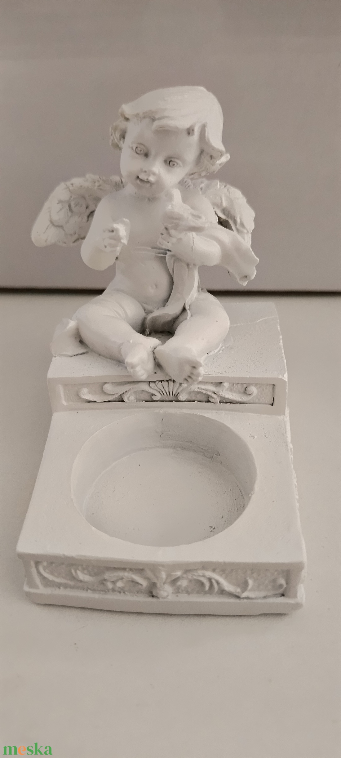 Angyalos mécsestartó poly 9cm magas fehér (Kegyeleti dekorációk) - kellékek & szerszámok - dekorációs kellékek - figurák - Meska.hu Angyalos mécsestartó poly 9cm magas fehér (Kegyeleti dekorációk) - kellékek & szerszámok - dekorációs kellékek - figurák - Meska.hu