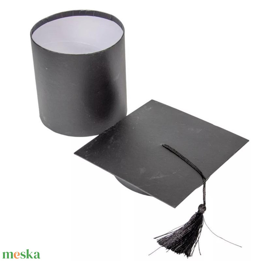 Ajándék papír doboz ballagási diploma sapka fekete D 14,5cm (Ballagás) - otthon & életmód - papír, írószer - ajándékozás kellékei - pénzátadó doboz - Meska.hu Ajándék papír doboz ballagási diploma sapka fekete D 14,5cm (Ballagás) - otthon & életmód - papír, írószer - ajándékozás kellékei - pénzátadó doboz - Meska.hu
