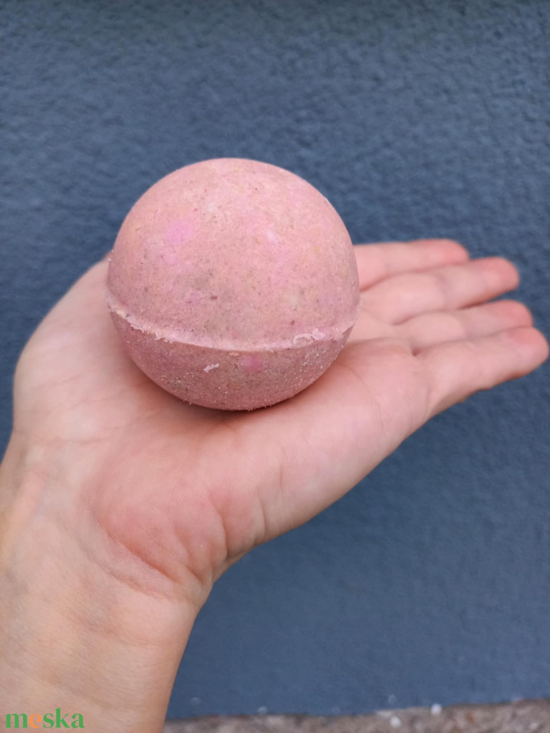 Nagy Fürdőbomba (68 mm) Ha többre vágysz wellnes a fürdőszobában 1 db vákumcsomagolt - szépségápolás - szappan & fürdés - fürdősó, fürdőgolyó, habfürdő - Meska.hu Nagy Fürdőbomba (68 mm) Ha többre vágysz wellnes a fürdőszobában 1 db vákumcsomagolt - szépségápolás - szappan & fürdés - fürdősó, fürdőgolyó, habfürdő - Meska.hu