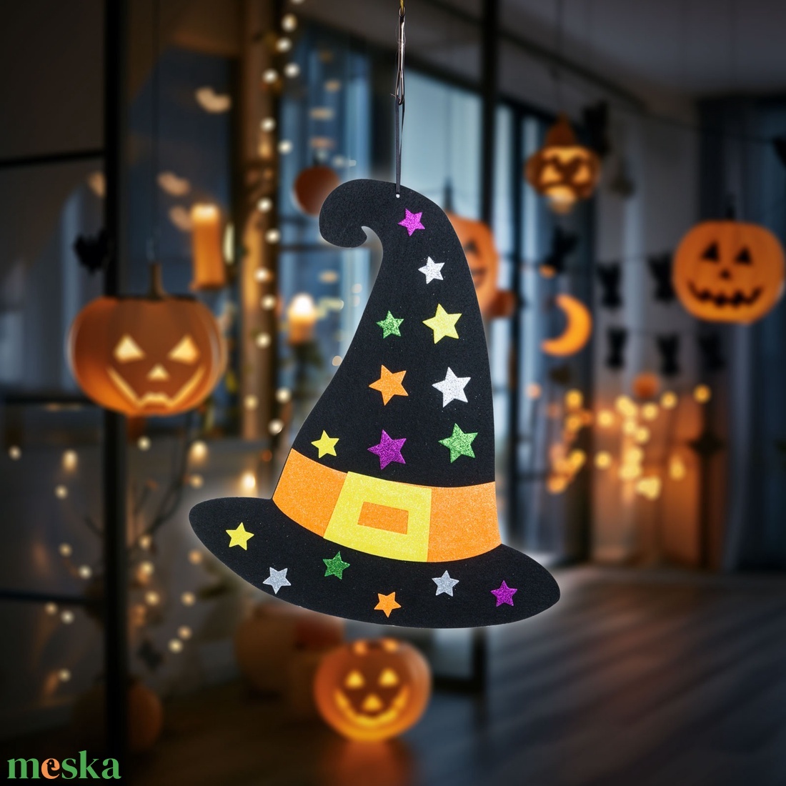 Halloween-i dekoráció - boszorkánykalap - akasztható - filc - 38 x 33 cm - otthon & életmód - dekoráció - halloween - halloweeni ajtódíszek és ablakdíszek - Meska.hu