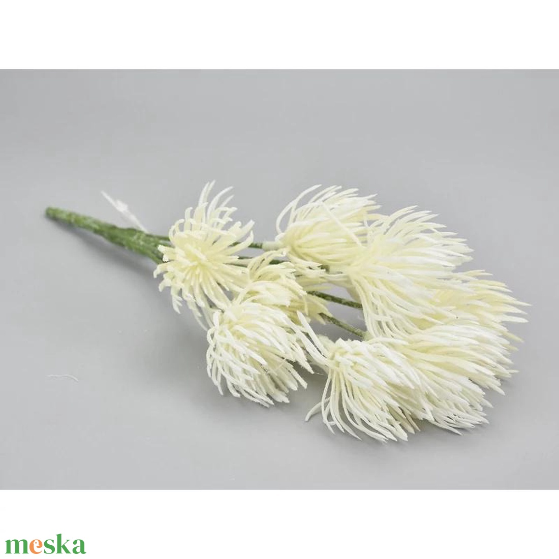 Fehér bolyhos bokor (Selyemvirágok) - otthon & életmód - dekoráció - virágdísz és tartó - csokor & virágdísz - Meska.hu