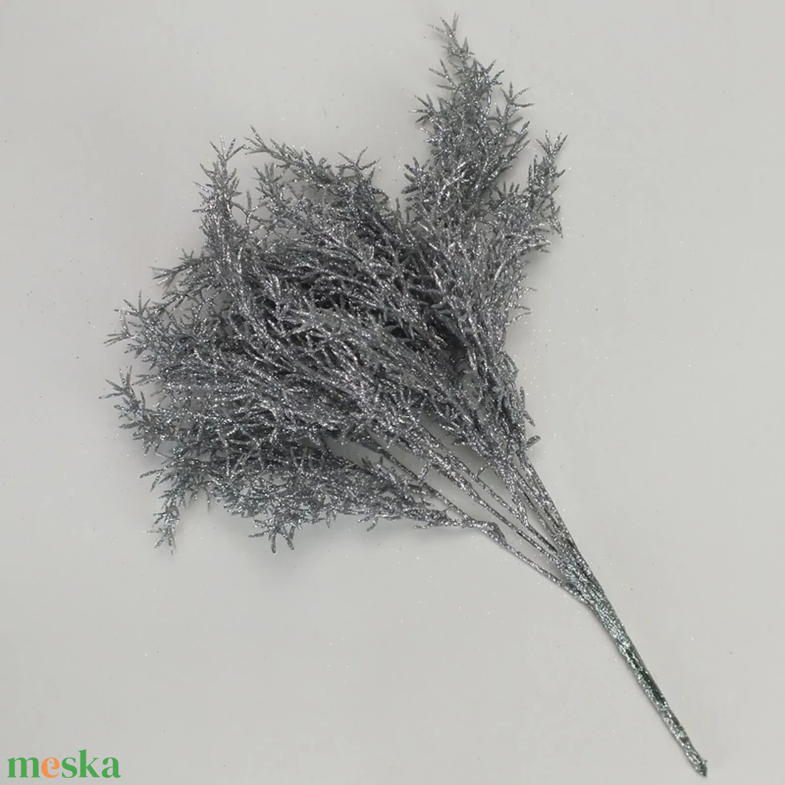 Csillámos asparagus  csokor választható színekben 1db (Selyemvirágok) 1 csokor - otthon & életmód - dekoráció - virágdísz és tartó - csokor & virágdísz - Meska.hu