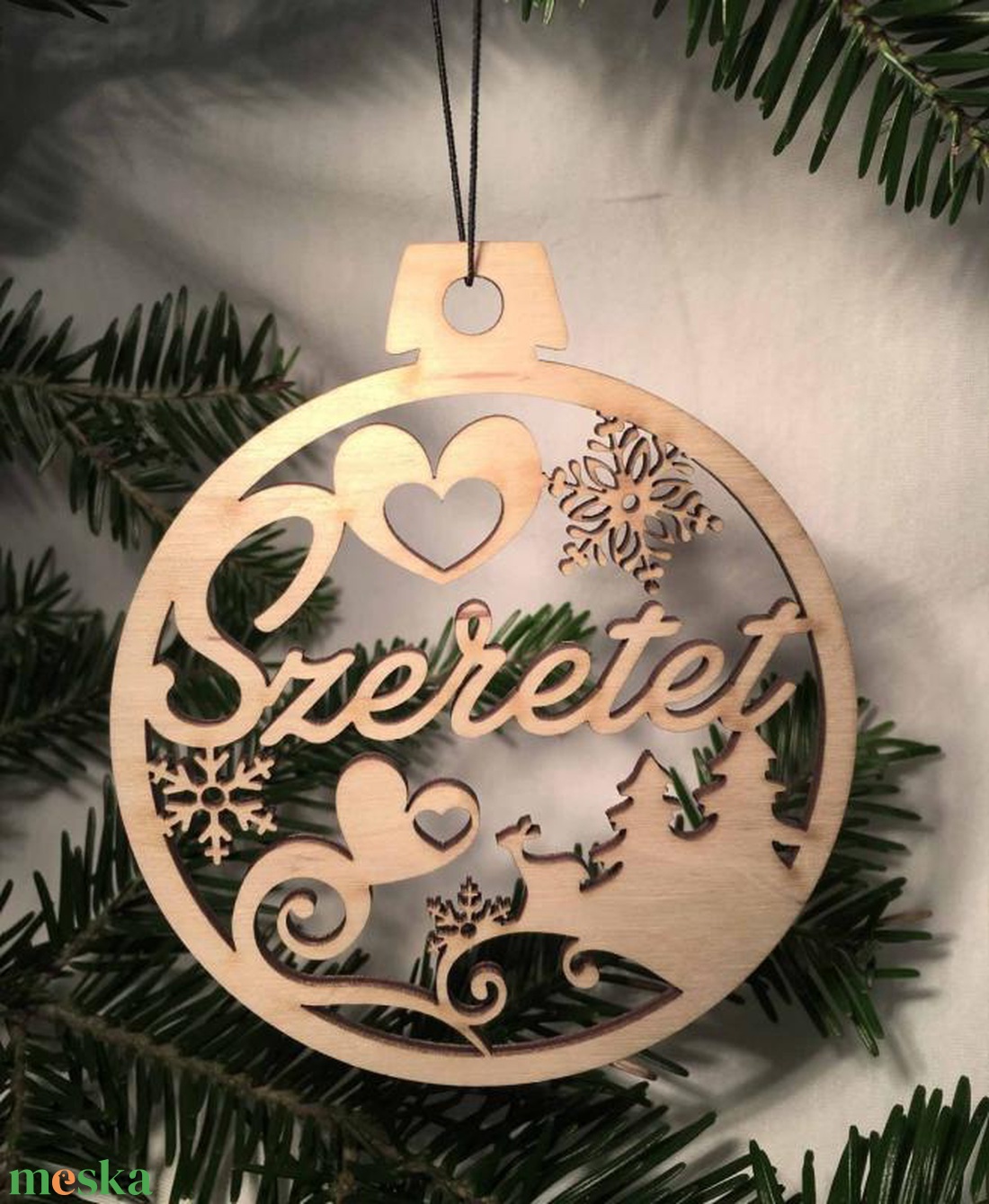 Karácsonyi Díszgömb - Szeretet  Karácsonyfa dísz  Karácsonyi ajándék (Egyedi karácsonyi ajándékok) - karácsony - adventi díszek - adventi ajtódísz - Meska.hu