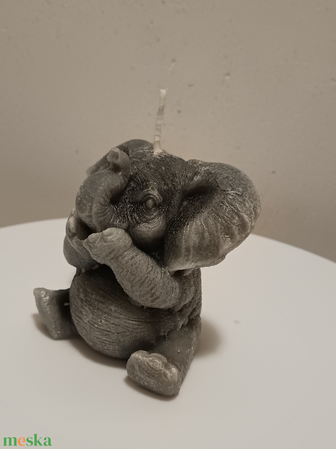 Elefánt alakú gyertya 10x10 cm 1 db -  - Meska.hu