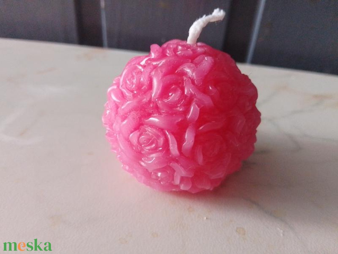 Rózsagömb gyertya (kézműves gyertyák) - kellékek & szerszámok - dekorációs kellékek - dekorációs gyertya - Meska.hu
