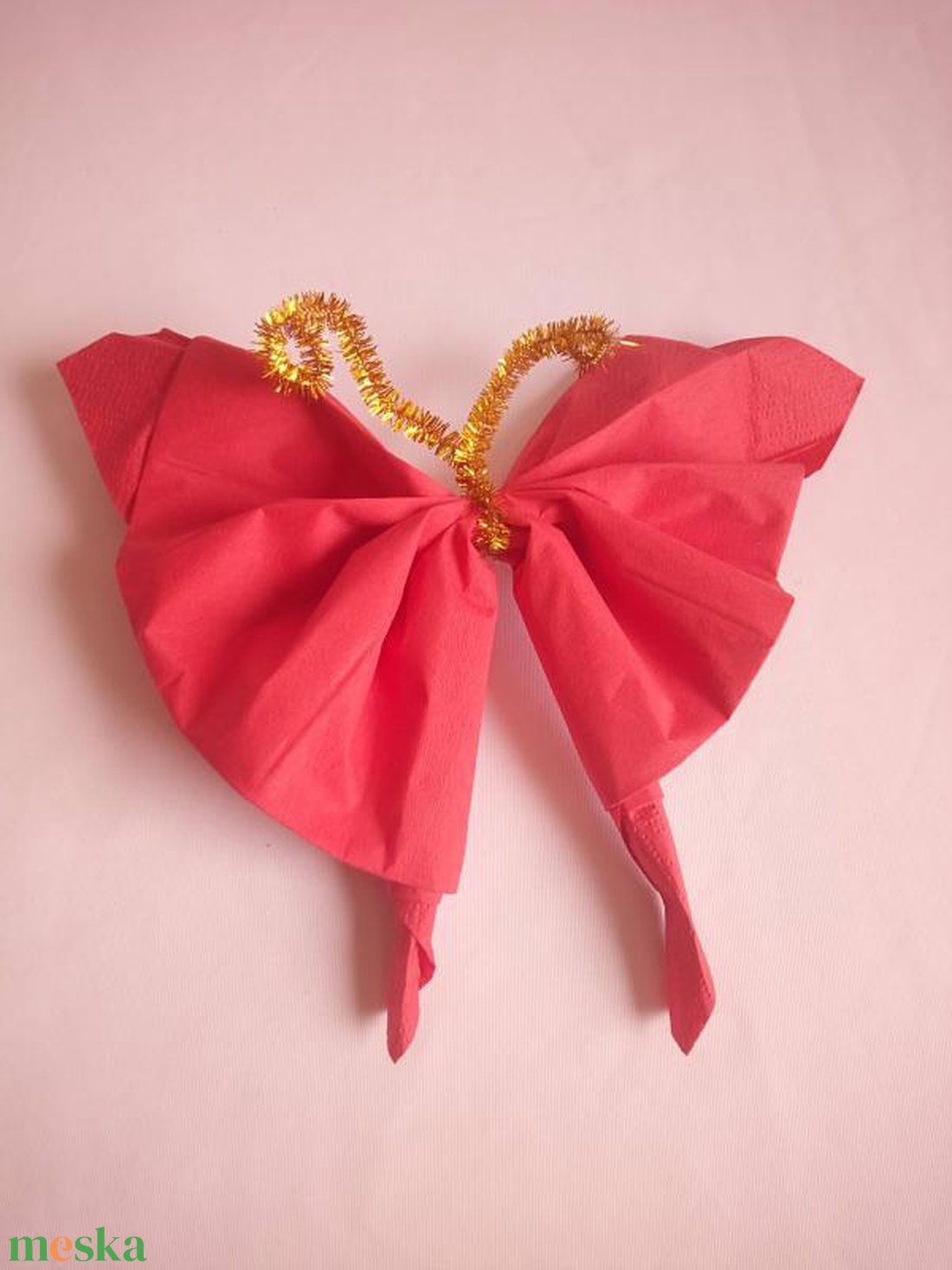 Pillangó hajtogatott szalvéta (Tissue hajtogatott szalvéták) - kellékek & szerszámok - papír - szalvéta - Meska.hu