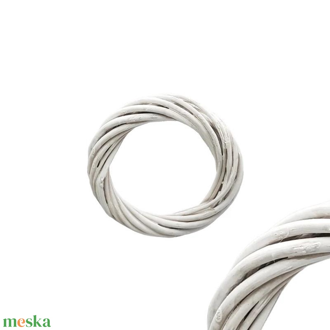 Vessző koszorú fehér 10cm (Koszorúk és alapok) - kellékek & szerszámok - dekorációs kellékek - koszorú, koszorúalap - Meska.hu