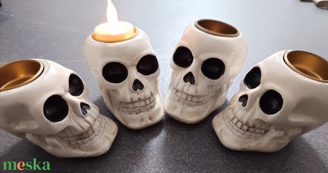 Koponya mécsestartó 10x7,5cm (Halloween dekorációk és díszek) - otthon & életmód - gyertya, illat, aroma - mécses és mécsestartó - Meska.hu