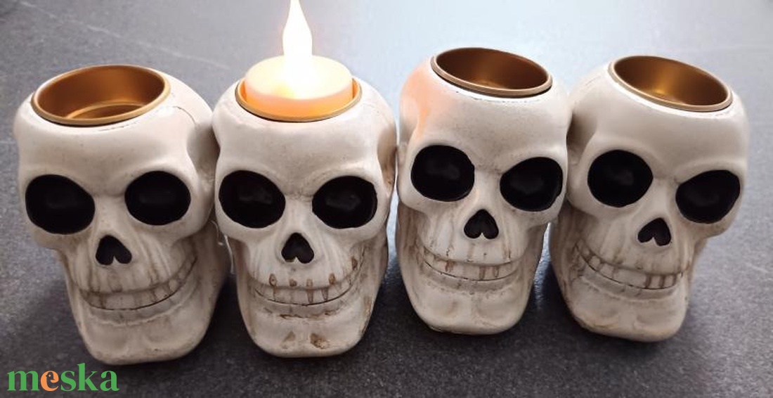 Koponya mécsestartó 10x7,5cm (Halloween dekorációk és díszek) - otthon & életmód - gyertya, illat, aroma - mécses és mécsestartó - Meska.hu