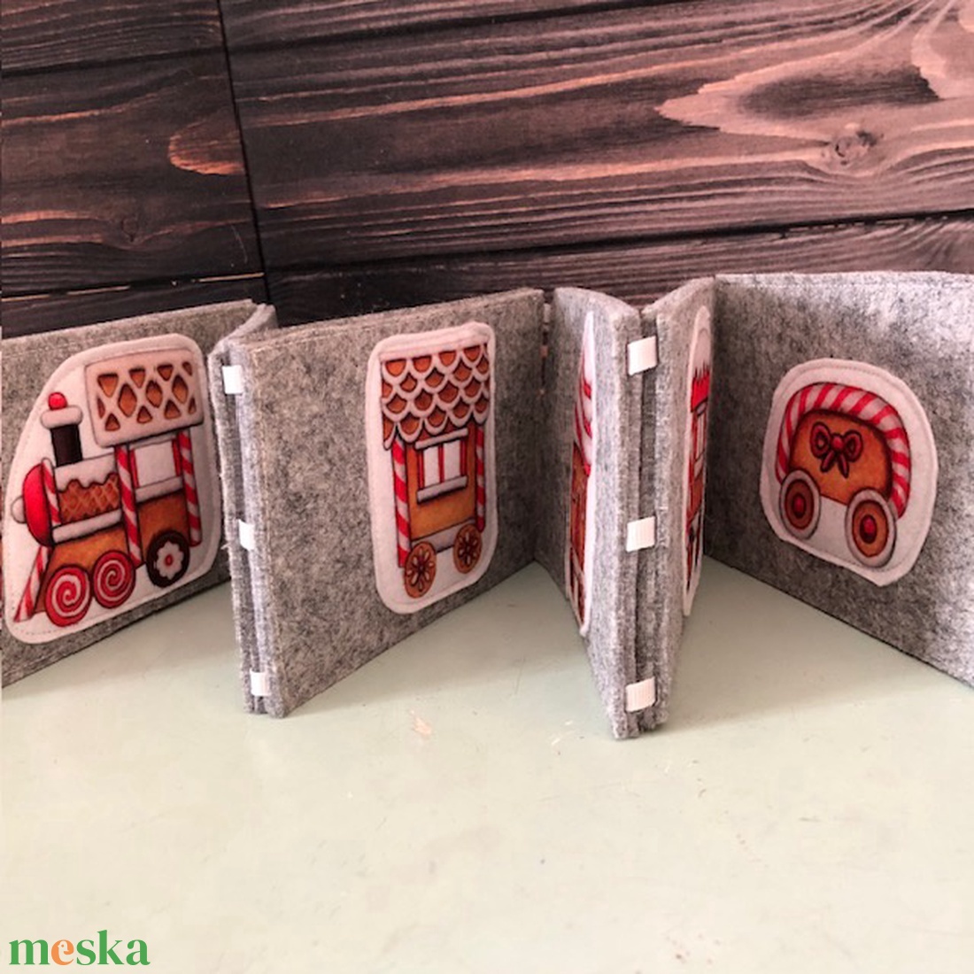 Filcből készült mézes vonat- tükörkép játék - játék & sport - készségfejlesztő és logikai játék - oktató játékok - Meska.hu