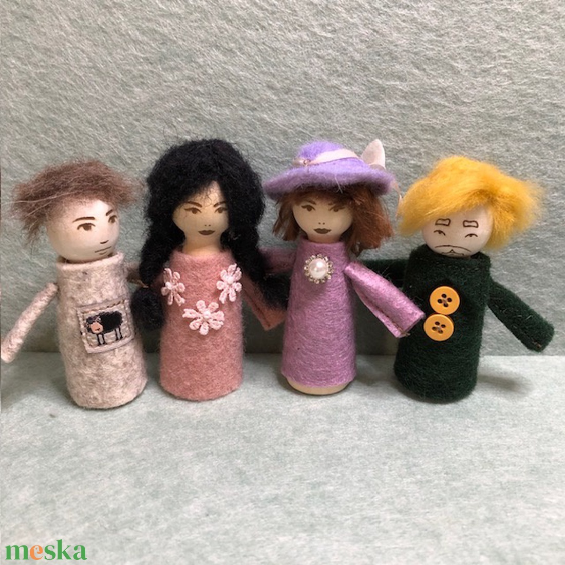 Adventi fababák: nagycsalád - karácsony - adventi díszek - adventi naptár - Meska.hu