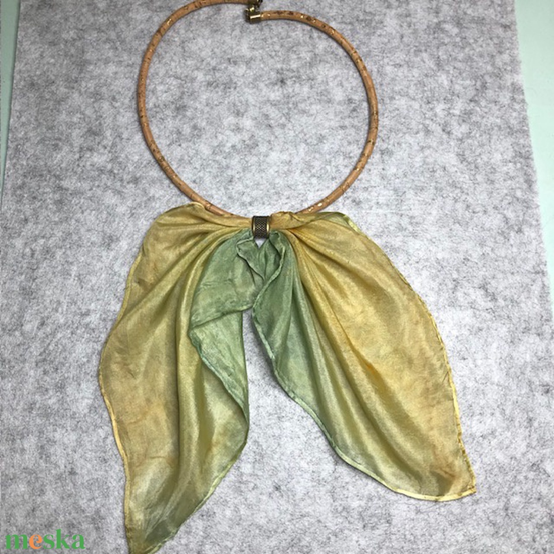 Parafa zsinór nyaklánc-kézzel festett selyemkendővel - ékszer - nyaklánc - nyakpánt, gallér - Meska.hu