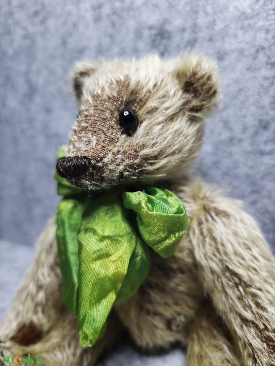 Tudor-mohair mackó - művészet - más gyűjtemények - Meska.hu
