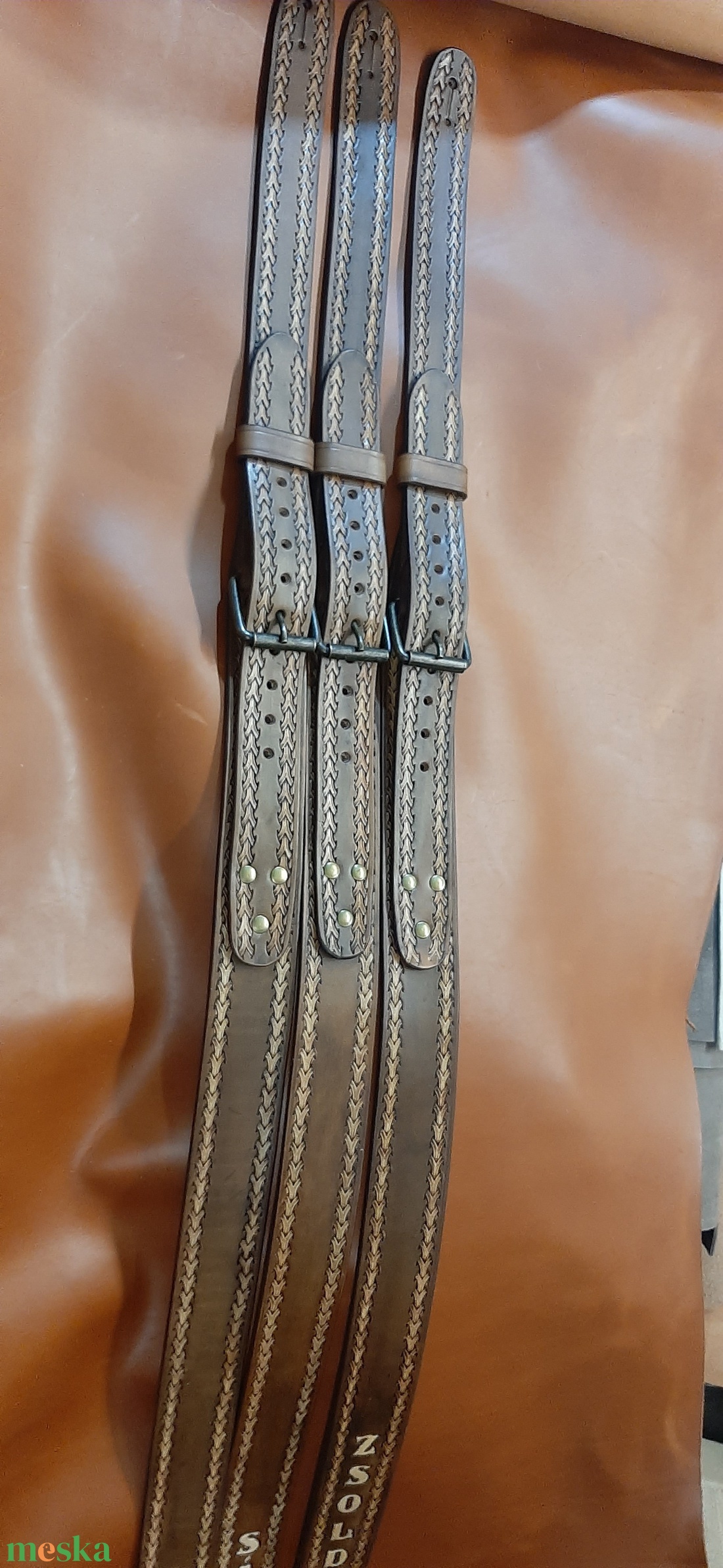 Gitar heveder - könyv & zene - hangszer & hangszertok - Meska.hu Gitar heveder - könyv & zene - hangszer & hangszertok - Meska.hu