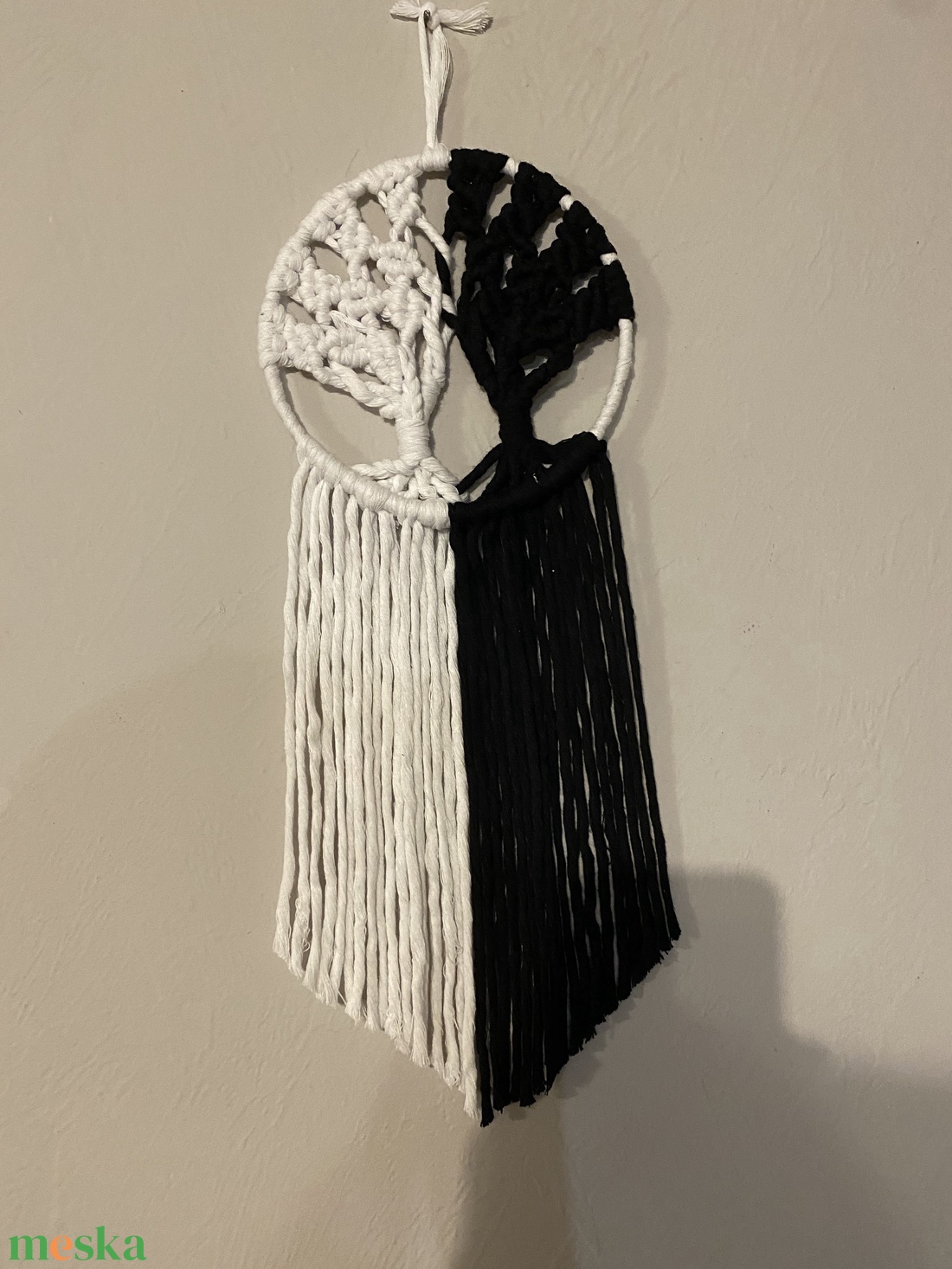 Életfa fekete-fehér - otthon & életmód - dekoráció - fali és függő dekoráció - álomfogó - Meska.hu