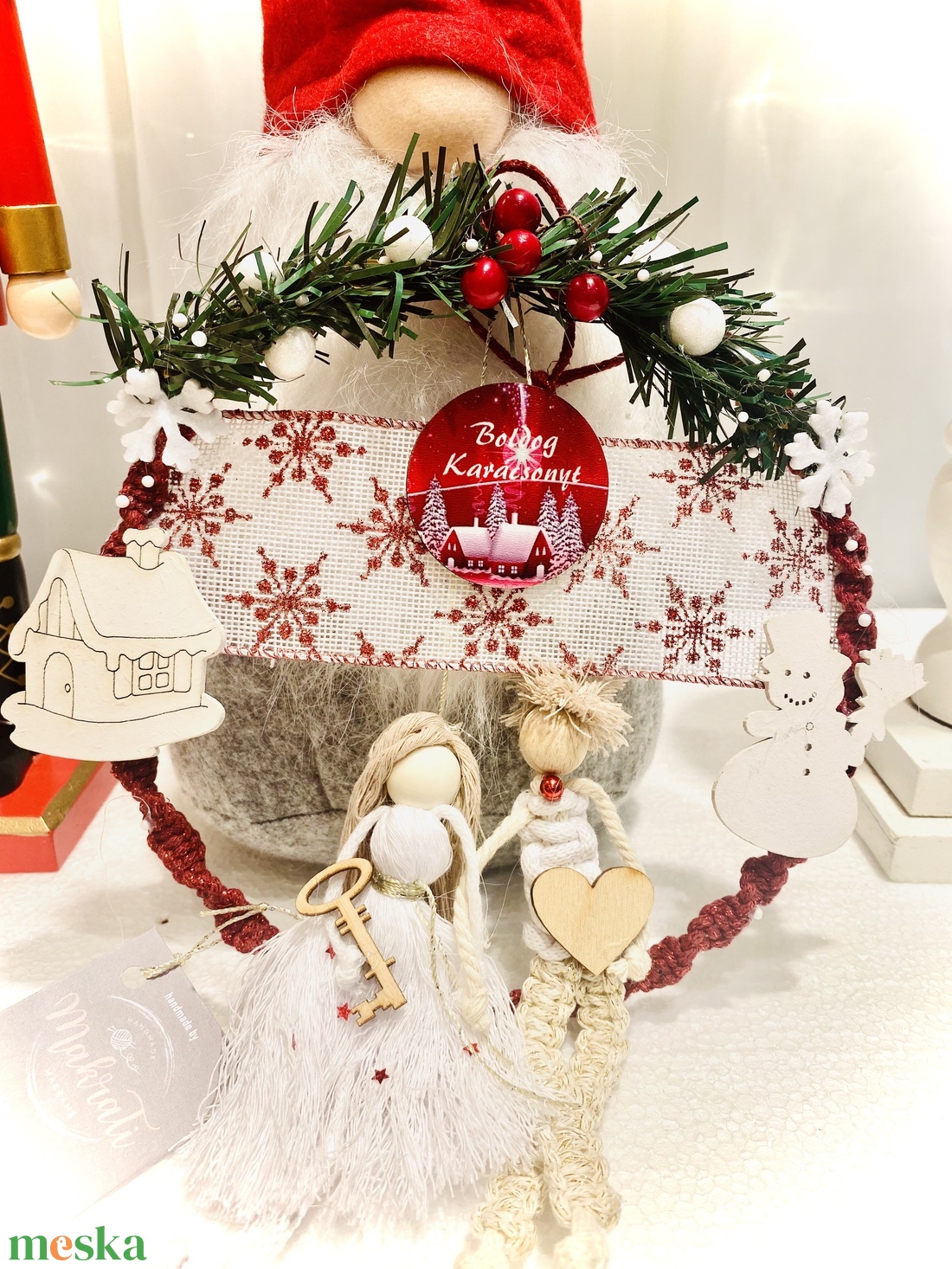 Makramé karácsonyi párocska - karácsony - karácsonyi lakásdekoráció - karácsonyi lakásdíszek - Meska.hu