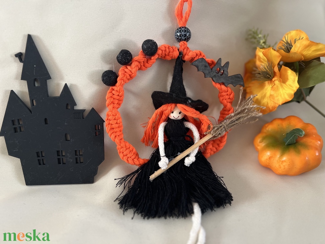 Halloween Boszi kopogtató - otthon & életmód - dekoráció - halloween - halloweeni ajtódíszek és ablakdíszek - Meska.hu Halloween Boszi kopogtató - otthon & életmód - dekoráció - halloween - halloweeni ajtódíszek és ablakdíszek - Meska.hu