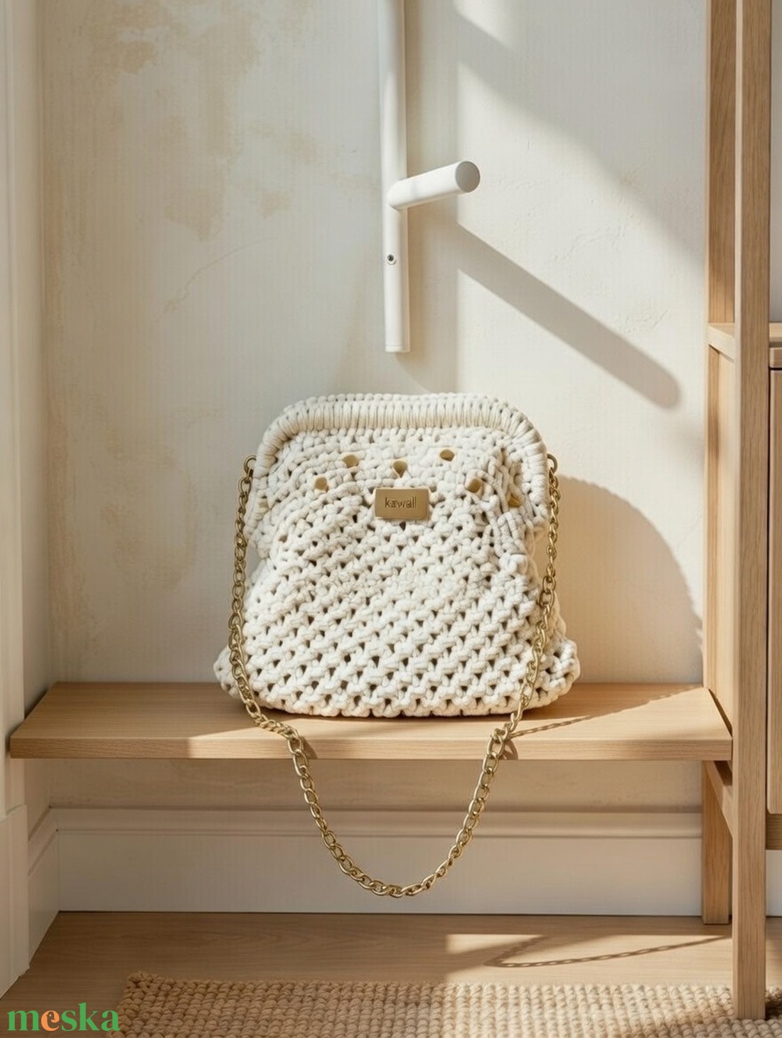 Makramé vállra akasztható táska citrin ásványgyöngyökkel � az elegancia és a bőség találkozása - táska & tok - kézitáska & válltáska - vállon átvethető táska - Meska.hu