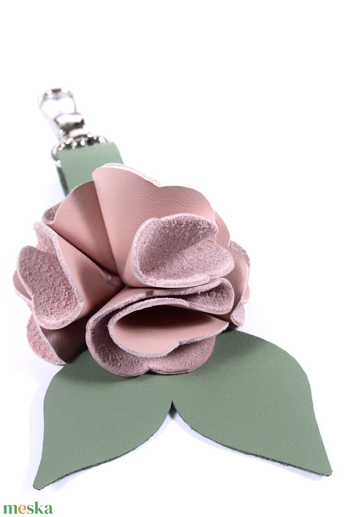 Rózsa kulcstartó bőrből (világos rózsa+sötét pasztell zöld) - táska & tok - kulcstartó & táskadísz - kulcstartó - Meska.hu