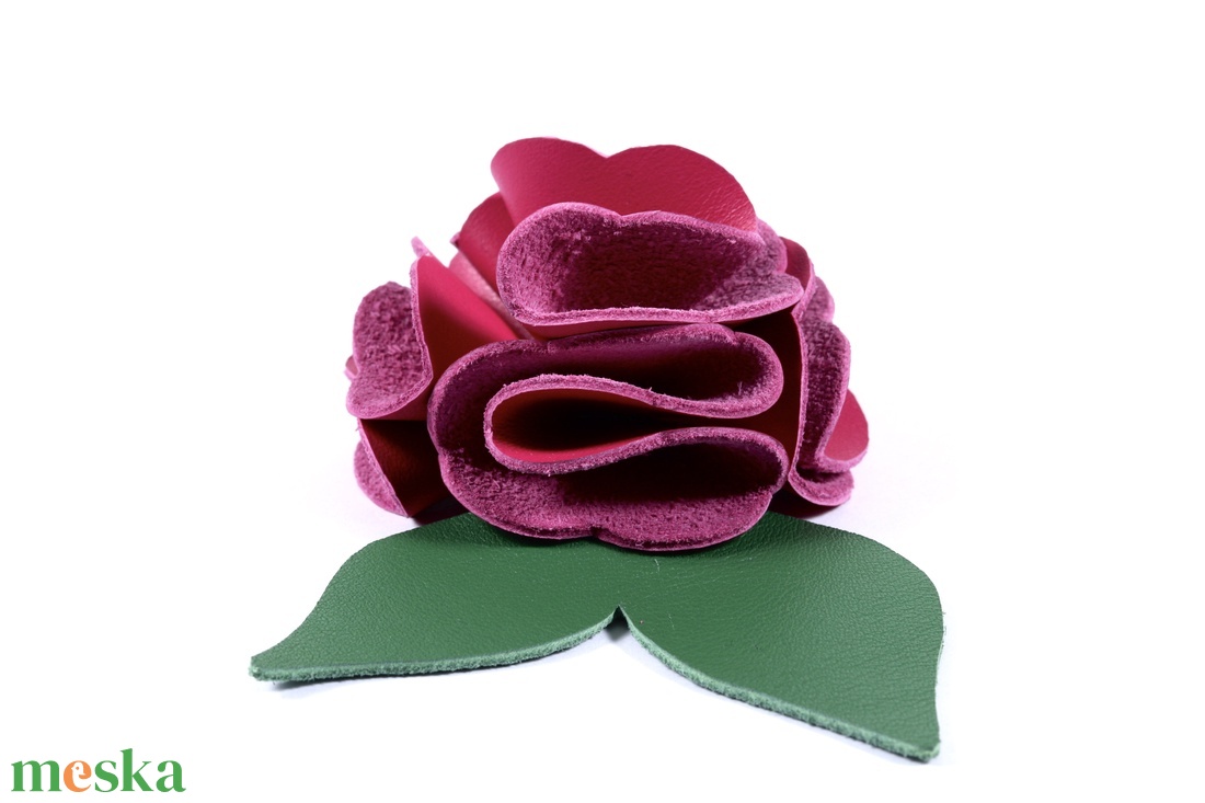 Rózsa kulcstartó bőrből (sötét magenta+zöld) - táska & tok - kulcstartó & táskadísz - kulcstartó - Meska.hu