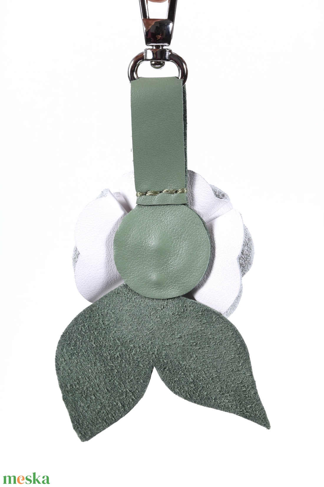 Rózsa kulcstartó bőrből (fehér+sötét pasztell zöld) - táska & tok - kulcstartó & táskadísz - kulcstartó - Meska.hu