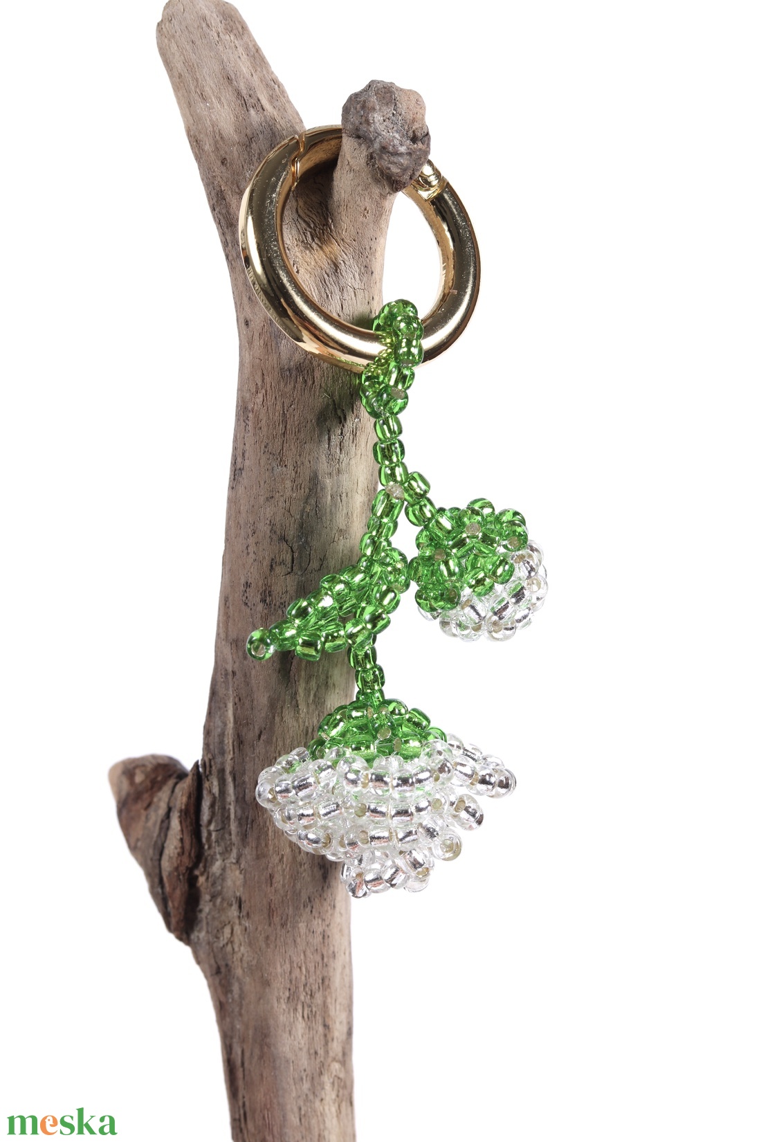 Rózsa táskadísz gyöngyből (átlátszó+fűzöld) - táska & tok - kulcstartó & táskadísz - táskadísz - Meska.hu