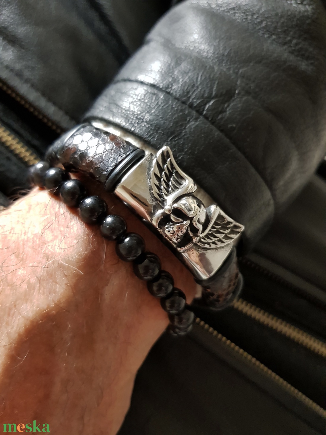 Harley férfi karkötő egzotikus bőrrel - ékszer - karkötő - karkötő medállal - Meska.hu Harley férfi karkötő egzotikus bőrrel - ékszer - karkötő - karkötő medállal - Meska.hu