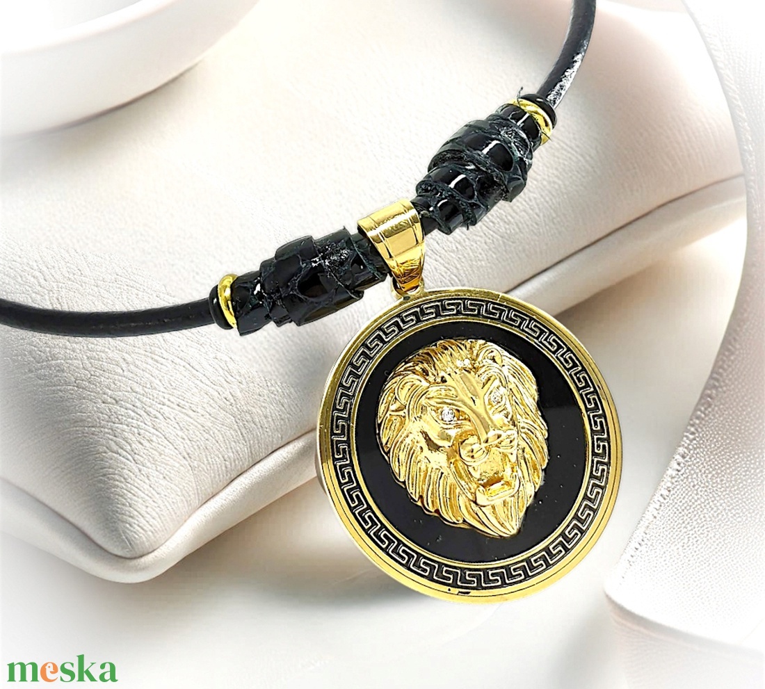 Versace arany színű oroszlános nyaklánc - ékszer - ékszerszett - Meska.hu Versace arany színű oroszlános nyaklánc - ékszer - ékszerszett - Meska.hu