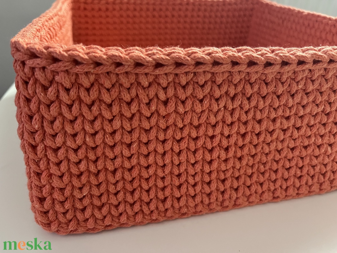 Kosár négyzet alakú fa alapú - otthon & életmód - dekoráció - asztal és polc dekoráció - dekorációs tál, tartó - Meska.hu