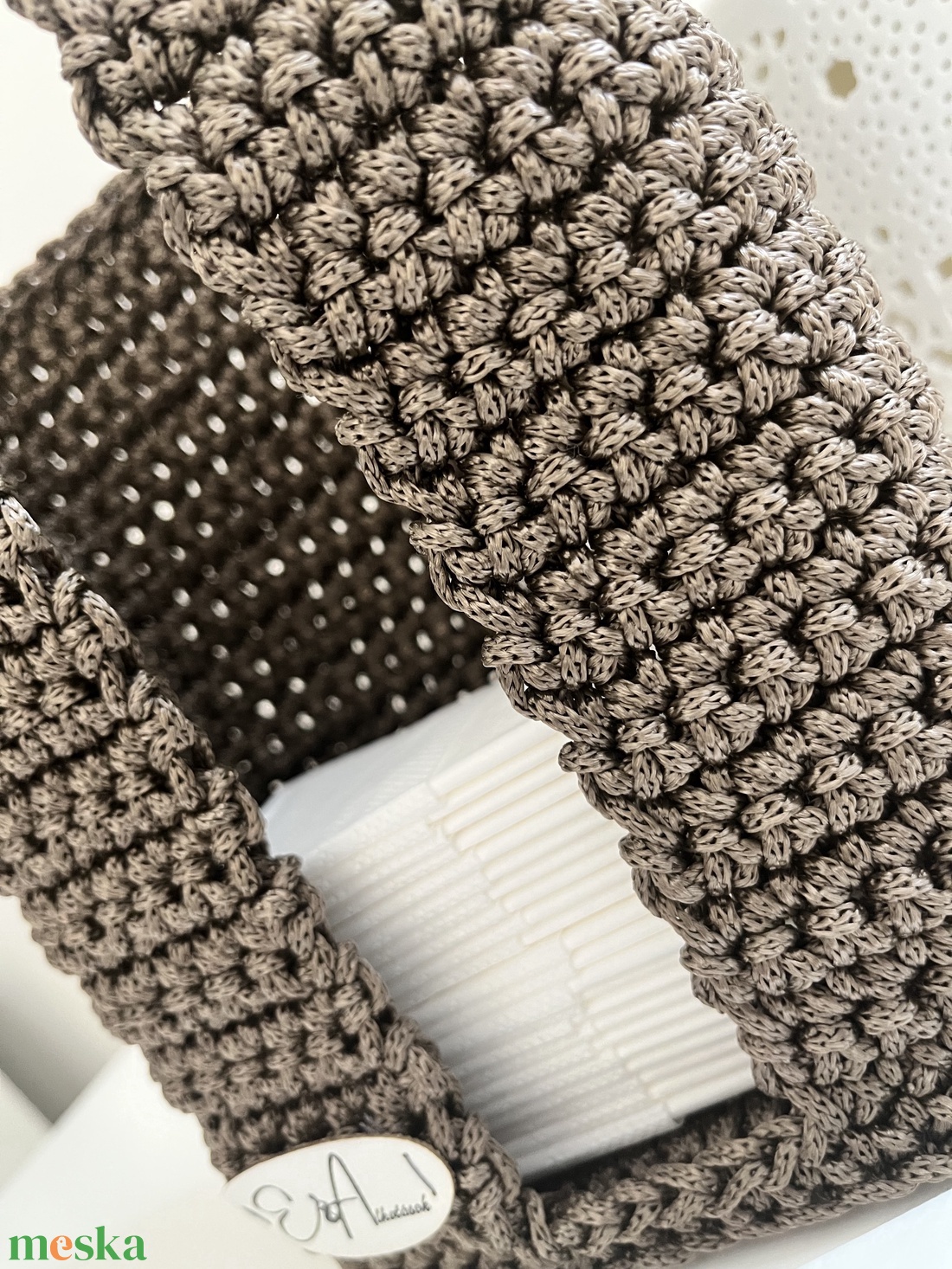 Horgolt álló papír zsebkendő tartó - otthon & életmód - dekoráció - asztal és polc dekoráció - dekorációs tál, tartó - Meska.hu