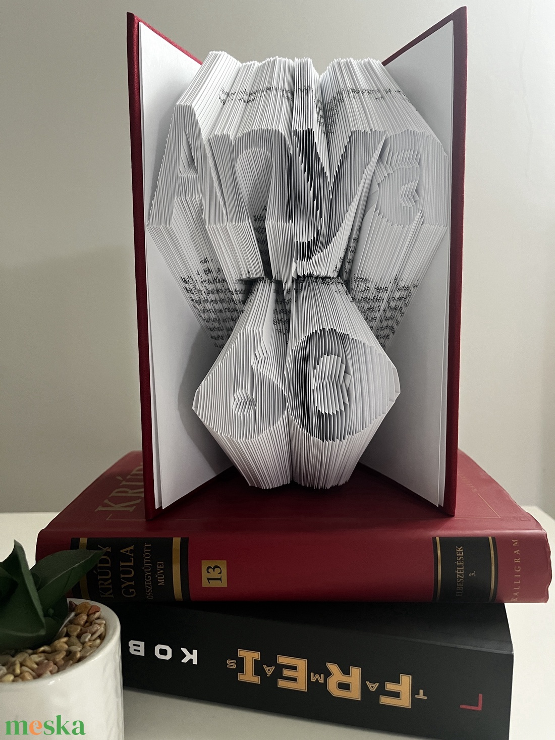 Anya 60 - Név és szám 2 sorban könyvszobor - otthon & életmód - dekoráció - asztal és polc dekoráció - könyvszobor - Meska.hu