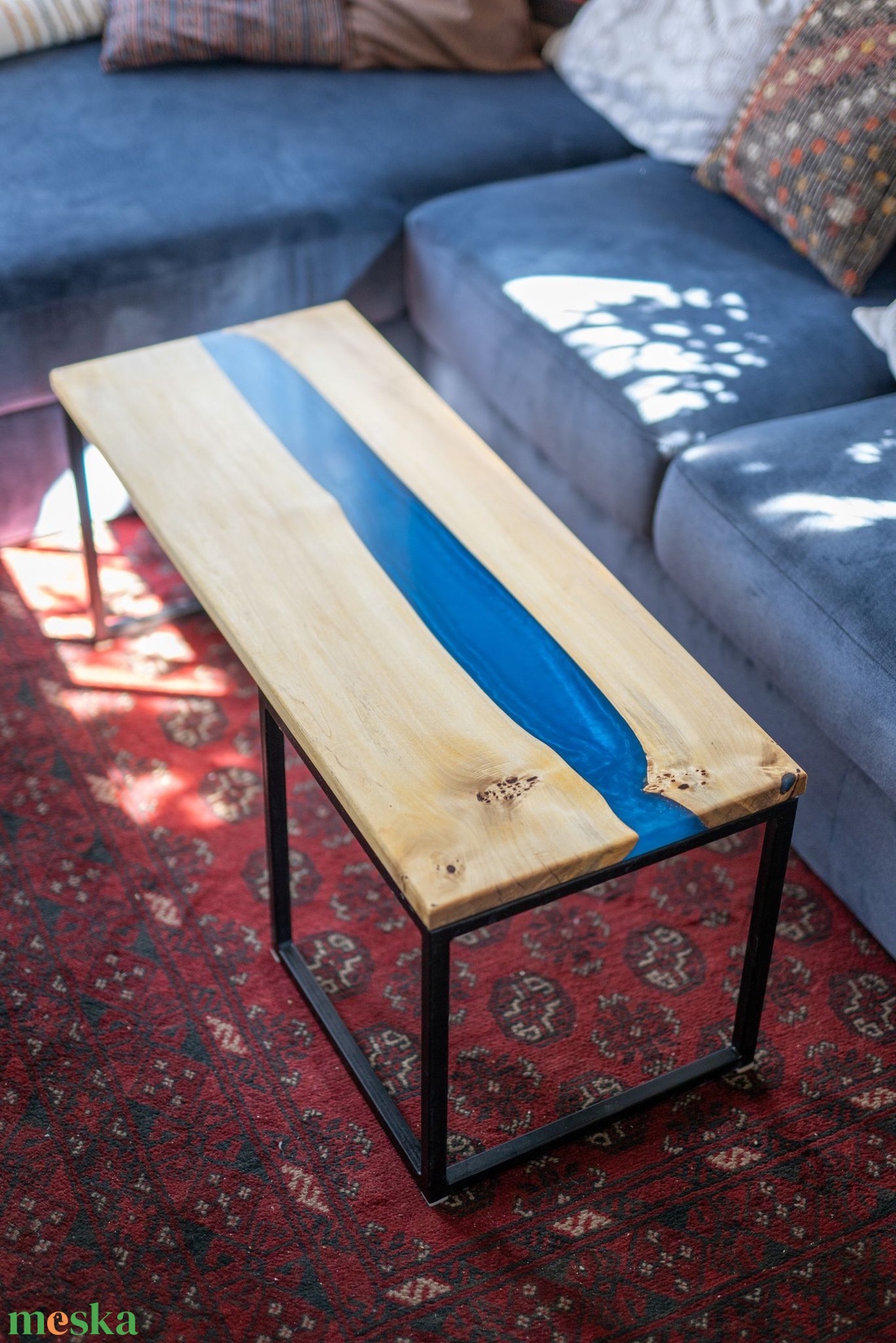 Dohányzóasztal - Epoxi design (River table) - otthon & lakás - bútor - asztal - Meska.hu Dohányzóasztal - Epoxi design (River table) - otthon & lakás - bútor - asztal - Meska.hu