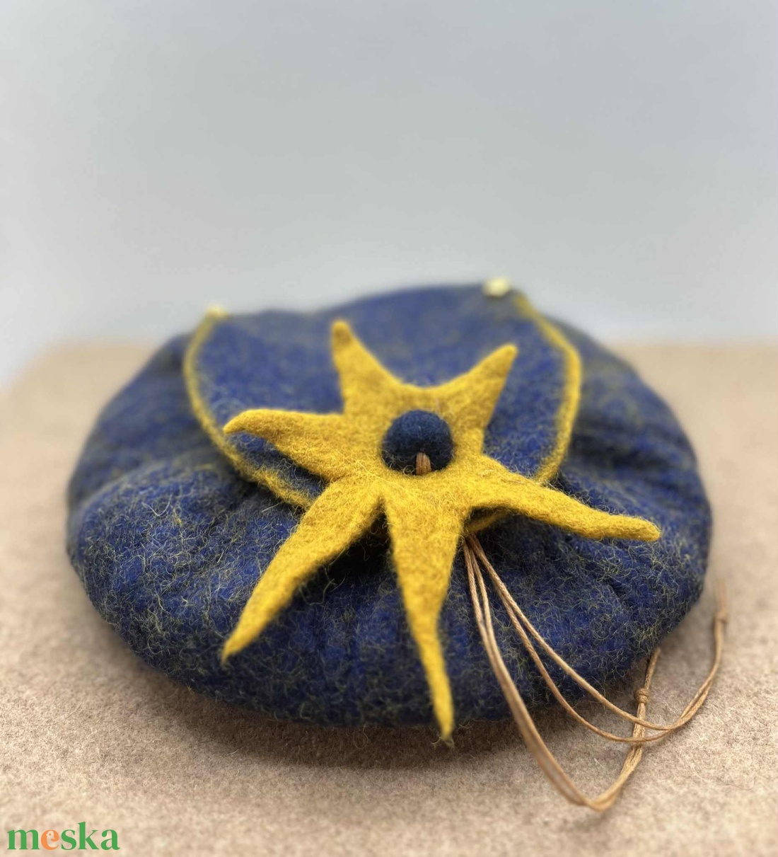 Betlehem - nemezelt - karácsony - karácsonyi lakásdekoráció - karácsonyi falu, házikó - Meska.hu