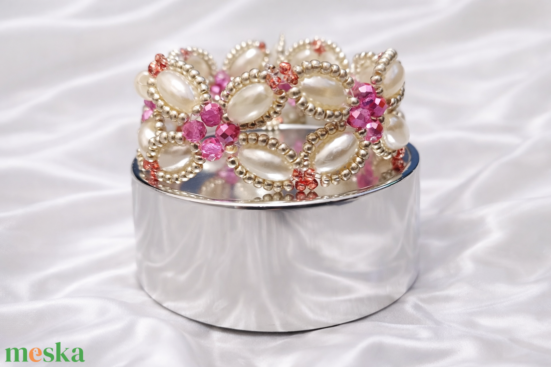 Gyöngyvirág  - ékszer - karkötő - gyöngyös karkötő - Meska.hu