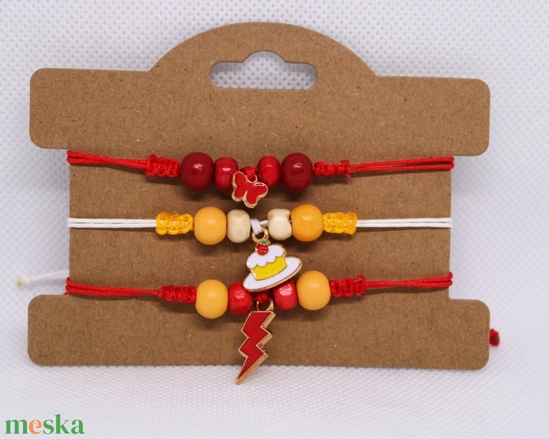 Makramé karkötő - ékszer - karkötő - fonott karkötő - Meska.hu